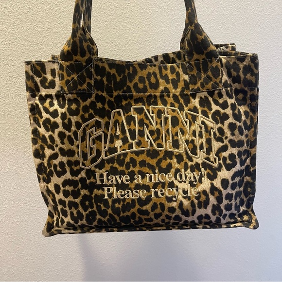Ganni Leopard Large Canvas Tote Bag - Picture 3 of 6
